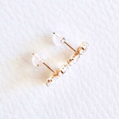 【ジュエリー】K10 イエローゴールド ホワイトトパーズ バタフライ 蝶 ピアス SE-2953