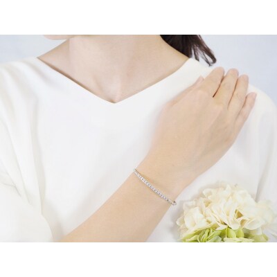 Pt950 0.50ct ダイヤモンド形状記憶バングルP3116