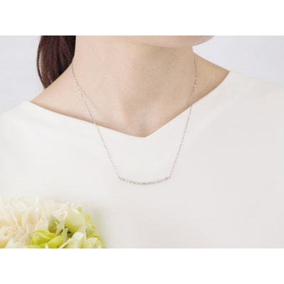 Pt900 0.50ct　バゲット&ラウンドダイヤモンドラインネックレス　P2428