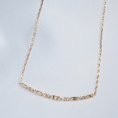 K18YG 0.50ct　バゲット&ラウンドダイヤモンドラインネックレス　P2428