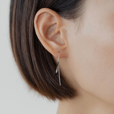 【即納】【甲府ジュエリー】プラチナ　ピアス(15125170)