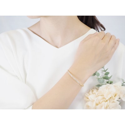 K18YG 0.50ct ダイヤモンド形状記憶バングルP3116