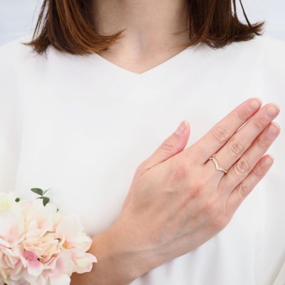 0.30ct　Vラインダイヤモンドリング9551　YG