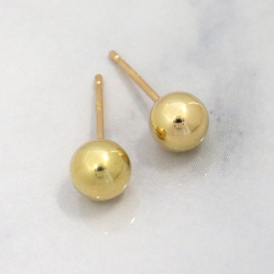 甲府市発k18イエローゴールド 丸玉ピアス 5mm 18金 スタッド 定番 [PS-1105YG]