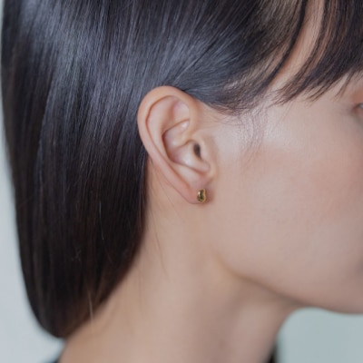 【即納】【甲府ジュエリー】K18　豆ピアス(17802226)