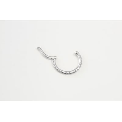 【プラチナ】0.12ct ハーフエタニティイヤーカフ/No.130