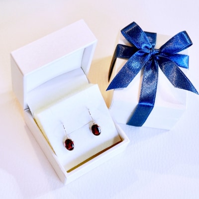 【ジュエリー】K18 イエローゴールド ガーネット シンプル ピアス SIA-8808