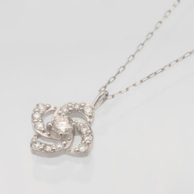 プラチナ　0.15ct　フラワーダイヤモンド ペンダントネックレス　FHH-019724