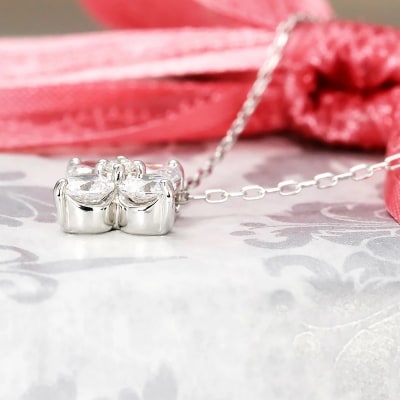 Pt900　1.00ct　ダイヤモンド スイートフラワー ペンダントP0080