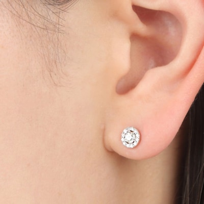 PT ダイヤピアス　トータル0.3CT　E329DI-P