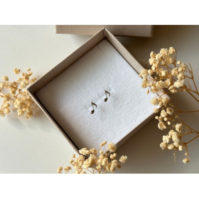 Pt900(2番)音符モチーフピアス地金(PE8041)