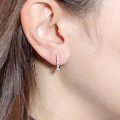 【ジュエリーの街、山梨県甲府市】ダイヤ0.40ct Pt900ピアリング　E4263P