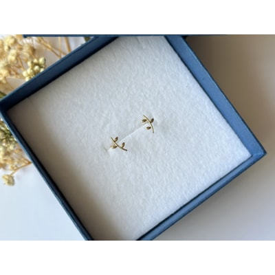 K18 小枝モチーフピアス(PE8058)