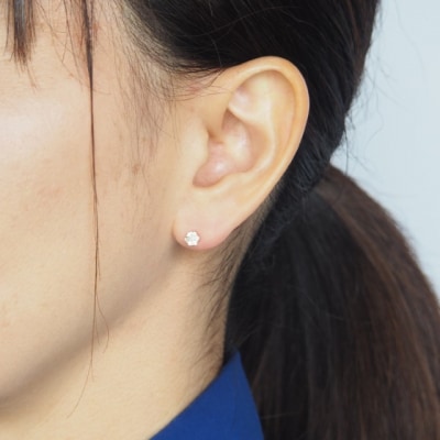 K18 0.2ct ダイヤモンド ピアス　FFP-000341