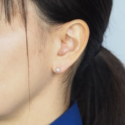 PT900 0.24ct ダイヤモンド ピアス　FFP-000346