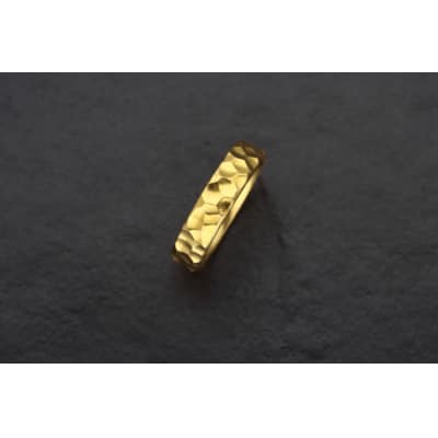 純金(24金)鍛造リング　槌目デザイン幅5.0mm　9000361072