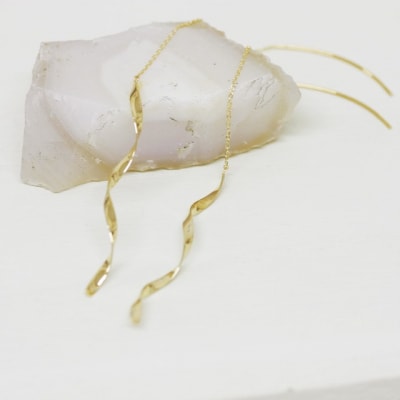 K18 ねじり地金アメリカンピアス 05418