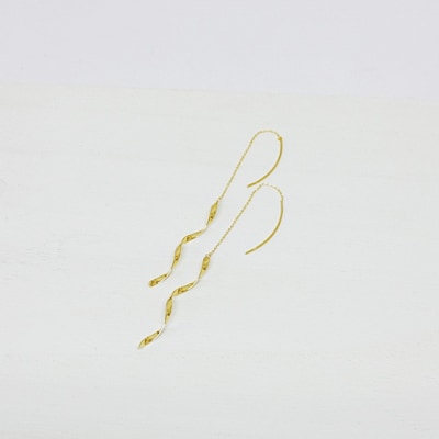 K18 ねじり地金アメリカンピアス 05418