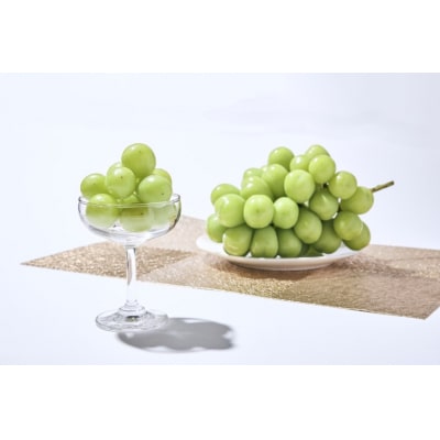 〈2026年度配送分〉シャインマスカット 2房(1.2kg) 〈KF-1〉