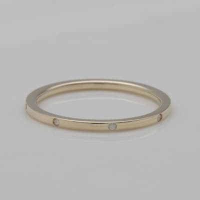 K18鍛造リング　極細1.3mmダイヤ8石　9000495276