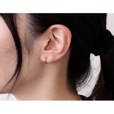 K10(イエロー&ホワイト)　リバーシブルイヤリング　9000349887