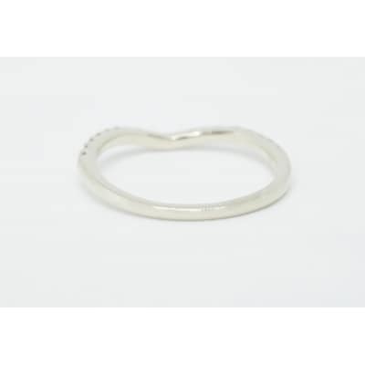 PT900V字ハーフエタニティーダイヤモンドリング R4108DI-P