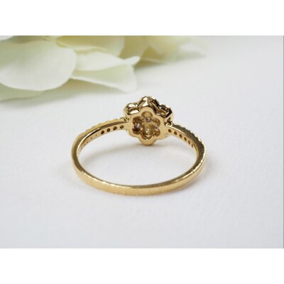 K18YG 0.30ct フラワーダイヤモンドリング8996