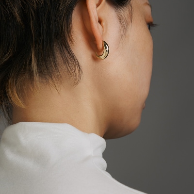 K18モダンデザインスタッドピアス(KE-263)