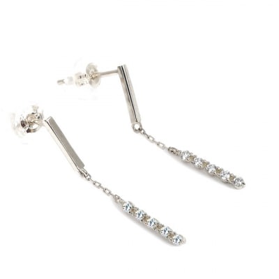 PTダイヤ　ピアス　トータル0.06CT　E303DI-P