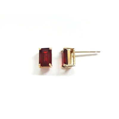 K10YGガーネットピアス E310GA-Y2