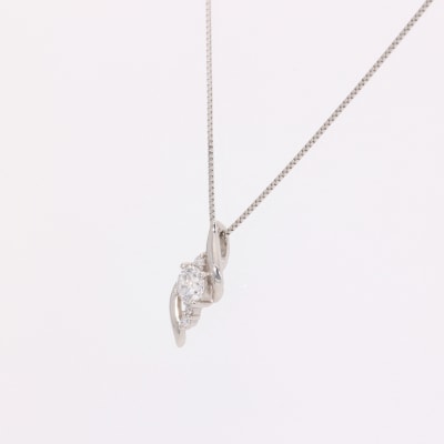 プラチナ900 ネックレス ダイヤモンド 中石 0.2ct up 脇石0.02ct EJ-110