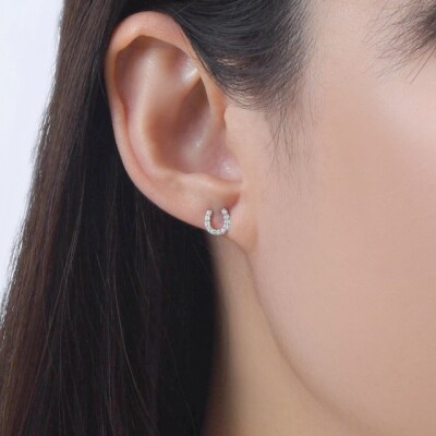 Pt950 ホースシュー ダイヤモンド ピアス /b0416da