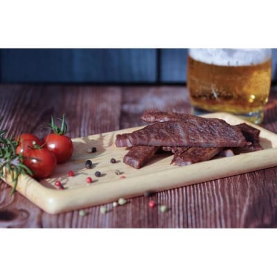 和牛ビーフジャーキー(短冊カット)、ソフトサラミ、農夫のレバーパテの3点セット
