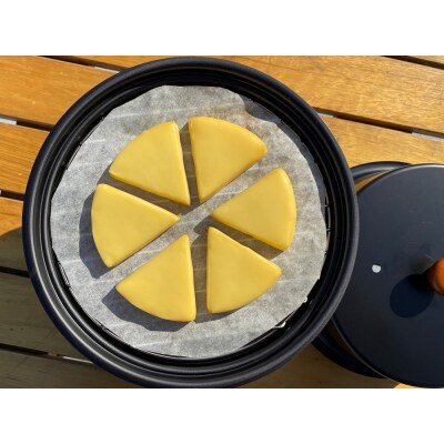 【ノルディクブルー】様々な熱源に対応可能なコンパクトアルミスモーカー