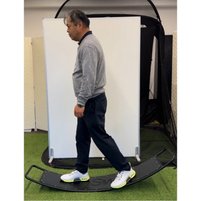 ゴルフ上達&転倒予防に「TenSwingボードミニ」:【増田哲仁プロ監修】