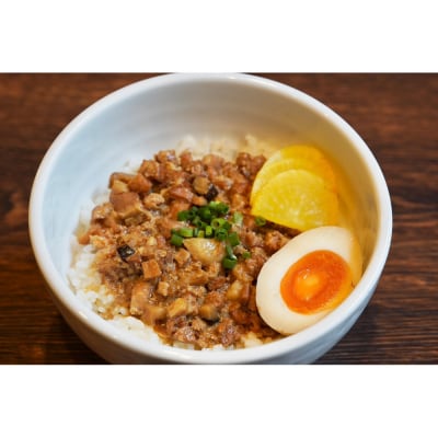 麺線屋formosa 川崎人気台湾料理店の 麺線、魯肉、ラー油セット