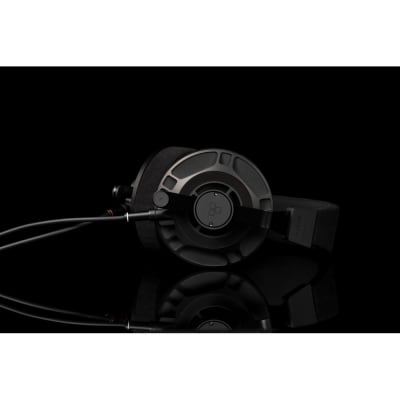 AFDS平面磁界型ヘッドホン final D7000 /新開発ピナ アライン ディフューザー搭載