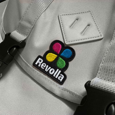 Revolla 軽量ナイロン マウンテンリュック 男女兼用 21リットル　【グレージュ】