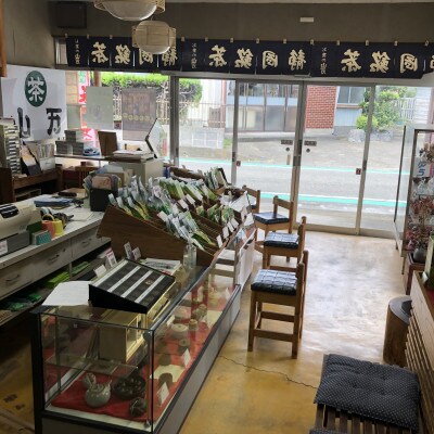 【牧之原産　深蒸し茶(緑茶)】　深蒸し茶とフィルターインボトル