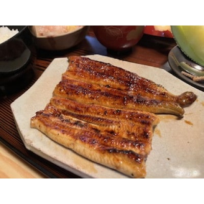国産　鰻蒲焼1尾(たれ・山椒付き)