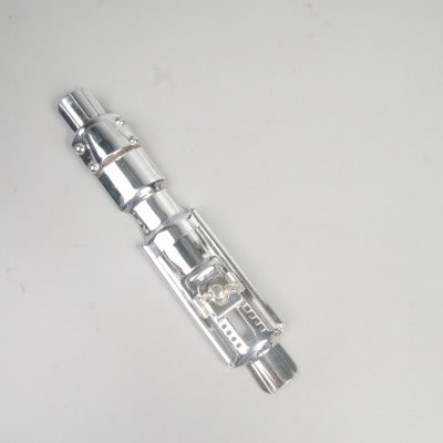 【岡田製作所】リールシート　オクトパスクローム(釣り具)