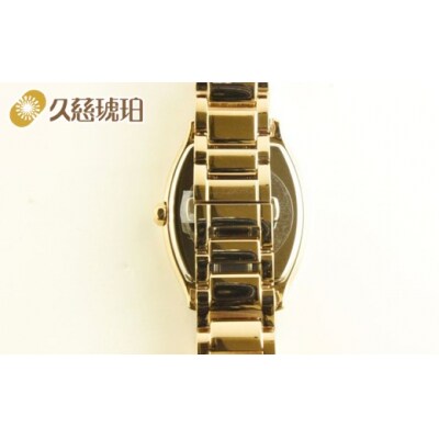 「Mサイズ:手首周り17.5cm」ベルト部分に久慈産琥珀使用 Amber Watch Six