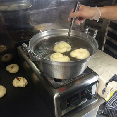 トモヱベーグル 「オーガニックレーズン&くるみ」10個セット【33000501】