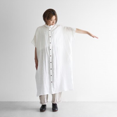 シャトルリネンライトショートスリーブロングシャツ(白)