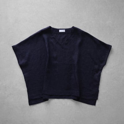 HUIS遠州織物シャトルリネンライトVネック半袖プルオーバー(ダークネイビー)