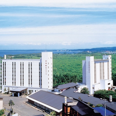 男鹿温泉SKOグループホテル 1泊2食ペア宿泊券(朝食夕食付き)|23_sko-020201