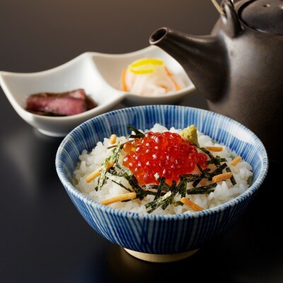 【2025年10月以降発送】完熟味付け数の子500gといくら醤油漬160g【er001-043-a】