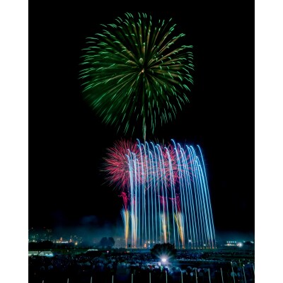 <令和7年10月4日開催>第47回 世田谷区たまがわ花火大会 ふるさと応援者席 招待券 4名分・イス