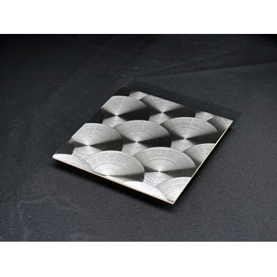 コースター | ステンレス×木曽ひのき 《ウロコ柄》 End material -Coaster