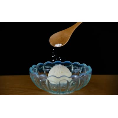 さかわの地乳×田野屋塩二郎の塩アイス6個 振り塩して食べるアイス